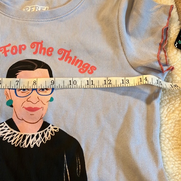 Ruth Bader Ginsberg T-shirt - Picture 8 of 11